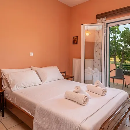 Cefalonian Hideaway * Razáta