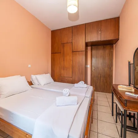 Cefalonian Hideaway * Razáta